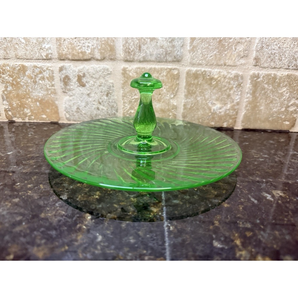 Anchor Hocking Spiral Green Uranium Glass Tidbit Tray Center Handle Plate